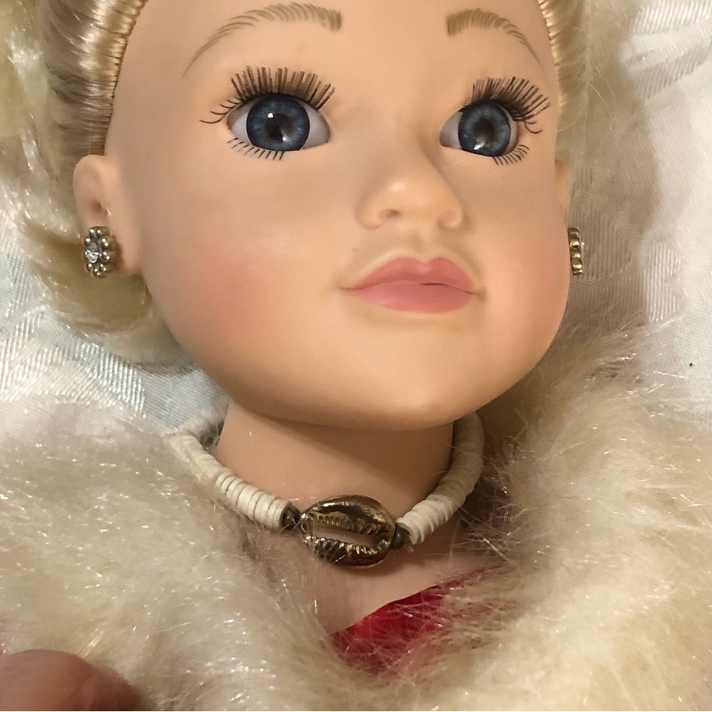 Journey Girls Doll Tokyo 18” Special Edition Hand Painted Blonde Hair Blue Eyes - Picture 4 of 16